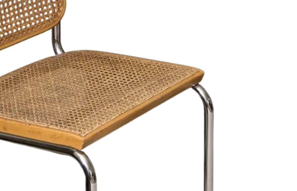 Comment reconnaître une chaise Marcel Breuer B32 – guide d’authentification Chaise B32 originale de Marcel Breuer, structure en tube d’acier et assise en cannage, design Bauhaus
