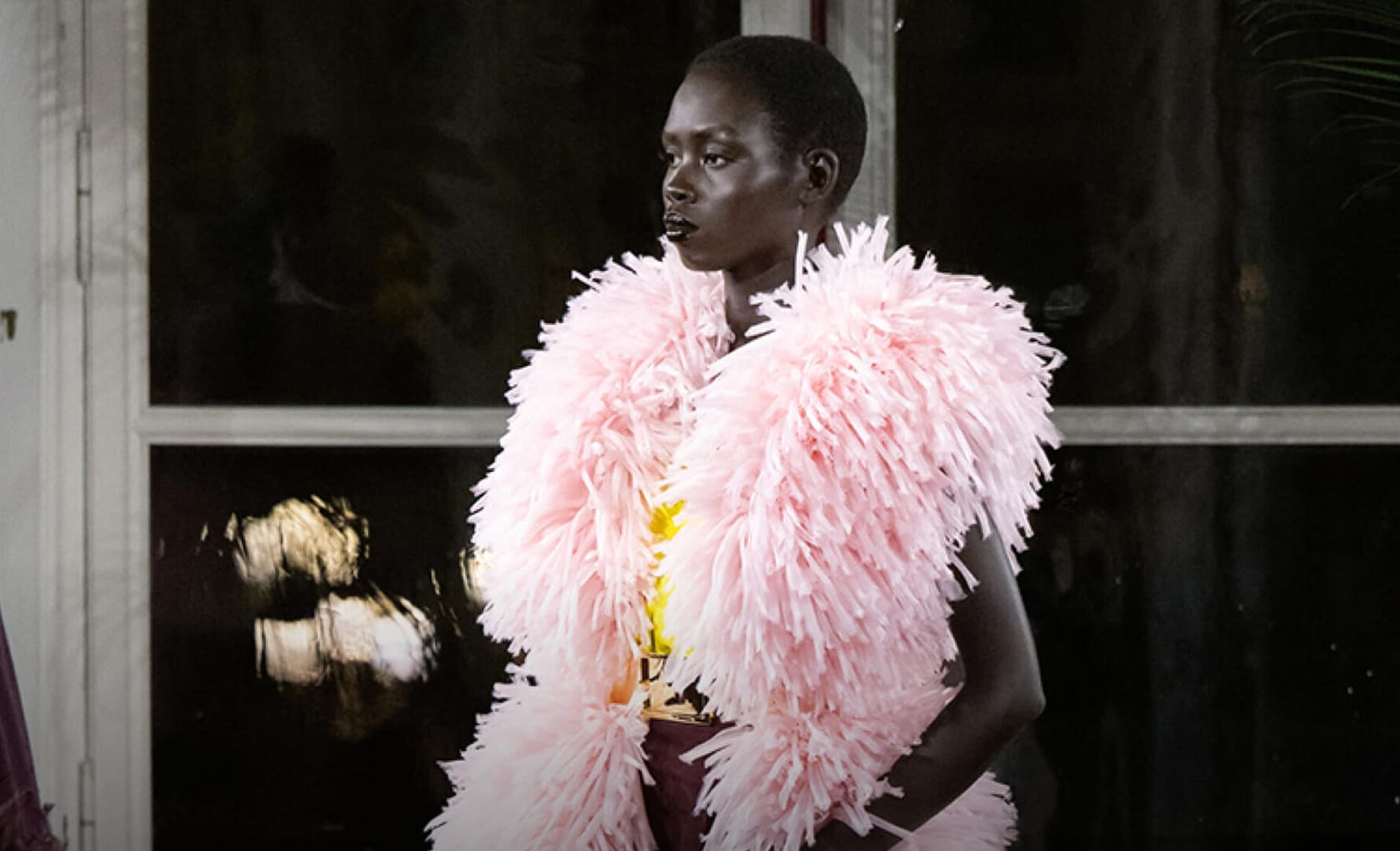 Lemarié – plumassier d’art – Paris – haute couture Maison Lemarié, plumassier parisien, spécialiste des plumes et fleurs pour la haute couture