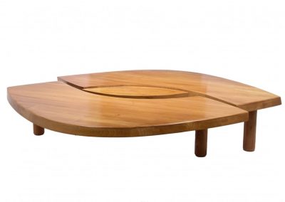 Table Œil T22C en orme massif, design organique par Pierre Chapo, France, années 1970