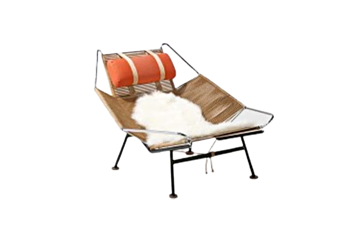 Fauteuil Flag Halyard Chair en corde et acier inoxydable, design Hans Wegner, chef-d’œuvre du design danois moderne