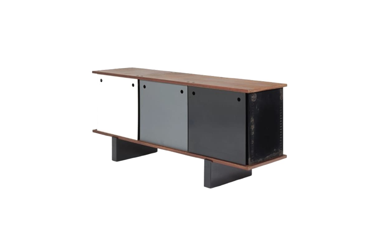 Bahut à blocs en bois massif et laque, design Charlotte Perriand, composition modulaire inspirée du mobilier de montagne, années 1950